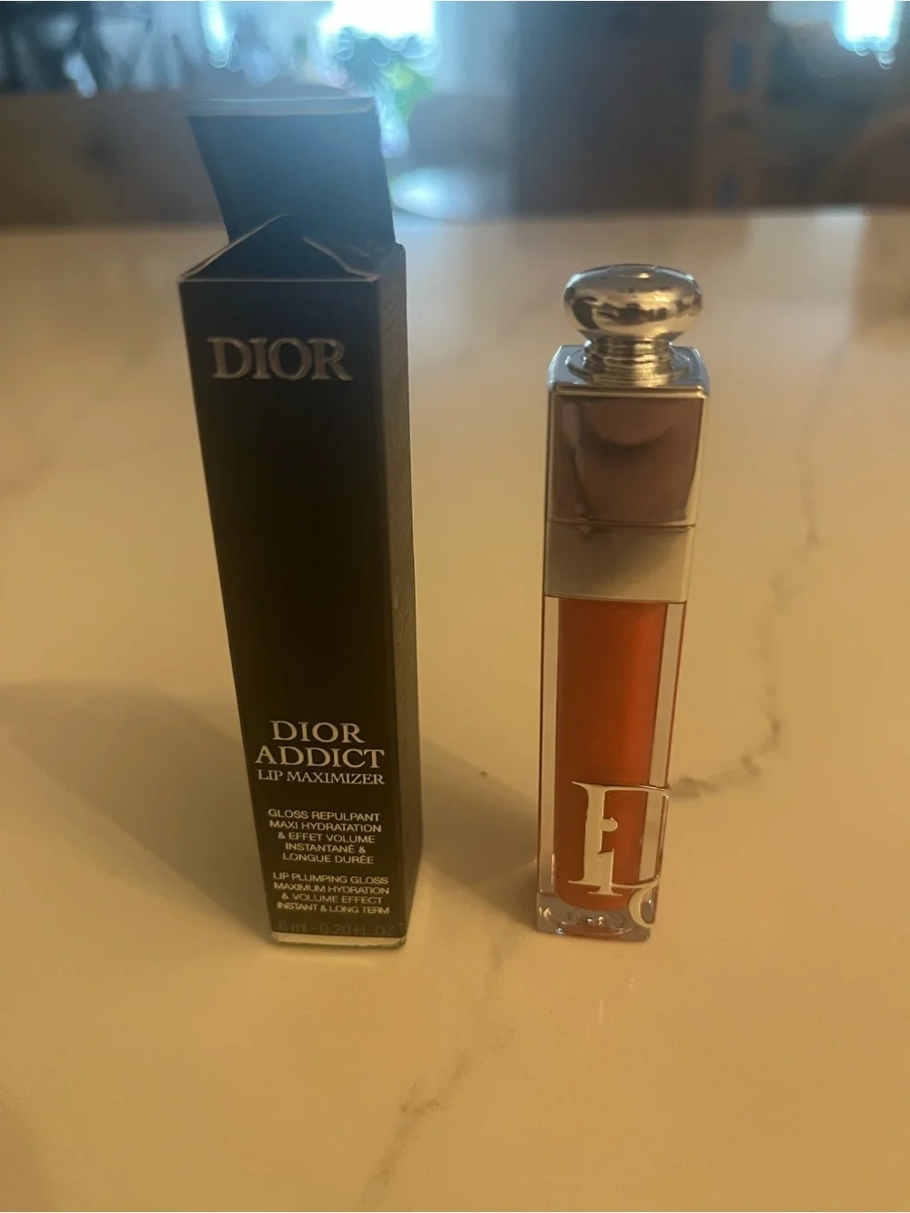 Dior Addict Lip Gloss in Shimmer Peach 019 - Picture 2 of 3